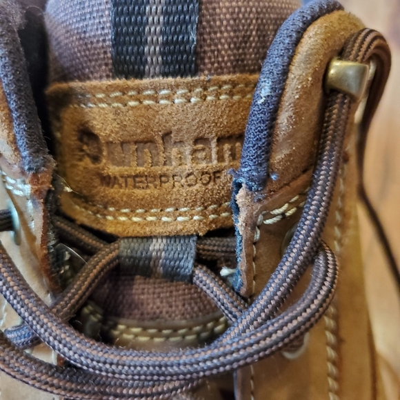 Dunham 8000 Waterproof Mid Boot - Picture 3 of 11